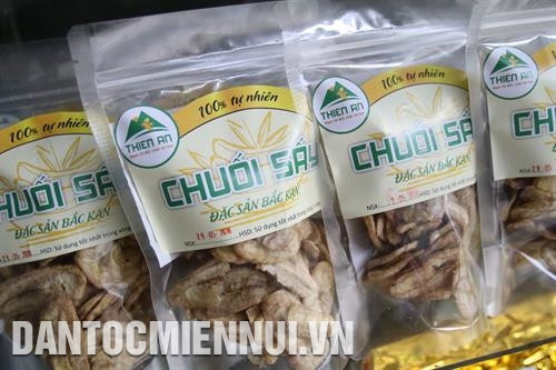 Xưởng sản xuất nông sản sấy khô của HTX Thiên An, thôn Nà Ít. xã Vi Hương