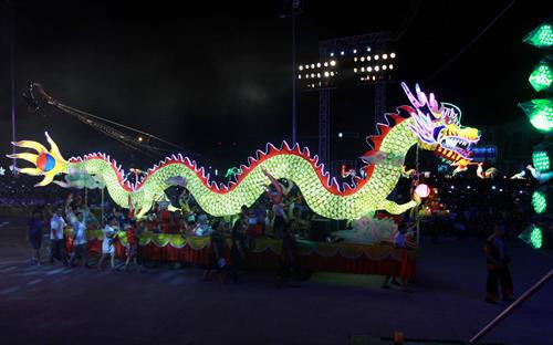 Mô hình đèn lồng tham gia diễn diễu trong đêm hội thành Tuyên năm 2017 . Ảnh: Thế Duyệt – TTXVN Mô hình đèn lồng tham gia diễn diễu trong đêm hội thành Tuyên năm 2017 . Ảnh: Thế Duyệt – TTXVN Mô hình đèn lồng tham gia diễn diễu trong đêm hội thành Tuyên năm 2017 . Ảnh: Thế Duyệt – TTXVN Mô hình đèn lồng tham gia diễn diễu trong đêm hội thành Tuyên năm 2017 . Ảnh: Thế Duyệt – TTXVN