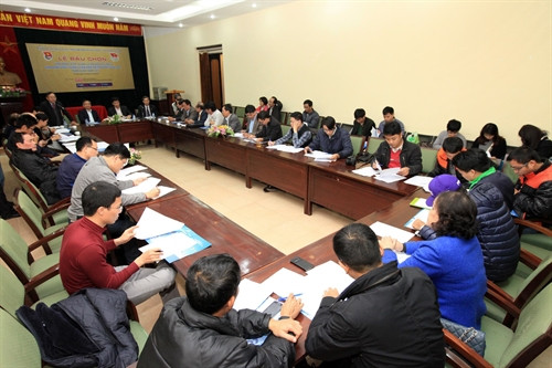 Quang cảnh Lễ bầu chọn ở Hà Nội. Ảnh: Anh Tuấn – TTXVN Quang cảnh Lễ bầu chọn ở Hà Nội. Ảnh: Anh Tuấn – TTXVN