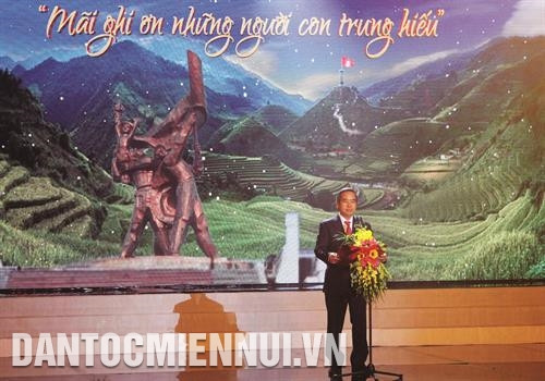 Ủy viên Bộ Chính trị, Bí thư Trung ương Đảng, Trưởng Ban Kinh tế Trung ương, Trưởng Ban Chỉ đạo Tây Bắc Nguyễn Văn Bình phát biểu tại buổi lễ