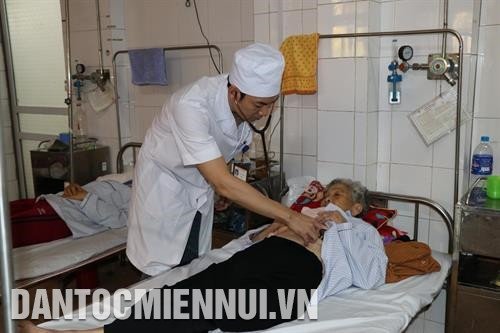 Huyện Trấn Yên (Yên Bái) luôn quan tâm đến công tác chăm lo sức khỏe cho đồng bào dân tộc sinh sống trên địa bàn. Ảnh: Ngọc Anh - TTXVN