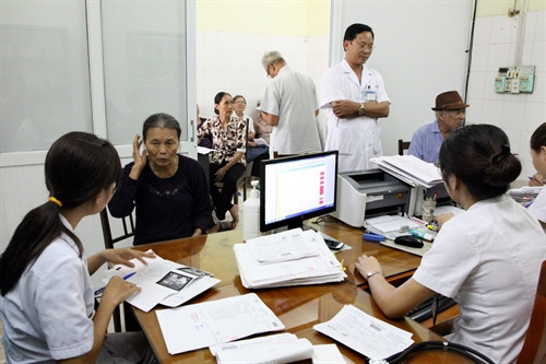 Trường THCS Quỳnh Mai, quận Hai Bà Trưng sử dụng hiệu quả 7% kinh phí được trích từ Quỹ BHYT cho hệ thống y tế trường học.