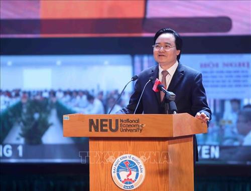 Bộ trưởng Bộ Giáo dục và Đào tạo Phùng Xuân Nhạ phát biểu tại điểm cầu Hà Nộ triển khai công tác tuyển sinh năm 2020. Ảnh: Thanh Tùng-TTXVN Bộ trưởng Bộ Giáo dục và Đào tạo Phùng Xuân Nhạ phát biểu tại điểm cầu Hà Nộ triển khai công tác tuyển sinh năm 2020. Ảnh: Thanh Tùng-TTXVN