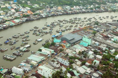 Chợ nổi Cái Răng. Ảnh: Duy Khương