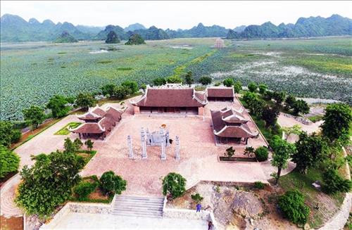 Khu du lịch Tam Chúc được Chính phủ phê duyệt quy hoạch sẽ là điểm nhấn của phát triển du lịch Hà Nam. Ảnh: Đại Nghĩa - TTXVN