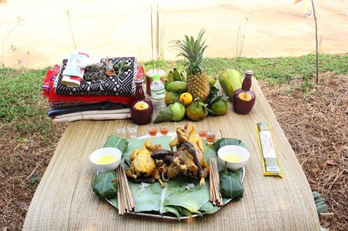 Mâm lễ cúng thổ công. Mâm lễ cúng thổ công.