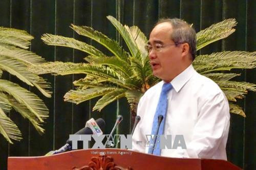 Đồng chí Nguyễn Thiện Nhân, Ủy viên Bộ Chính trị, Bí thư Thành ủy, Trưởng đoàn Đại biểu Quốc hội Thành phố Hồ Chí Minh, phát biểu tại phiên khai mạc. Ảnh: Thế Anh-TTXVN Đồng chí Nguyễn Thiện Nhân, Ủy viên Bộ Chính trị, Bí thư Thành ủy, Trưởng đoàn Đại biểu Quốc hội Thành phố Hồ Chí Minh, phát biểu tại phiên khai mạc. Ảnh: Thế Anh-TTXVN