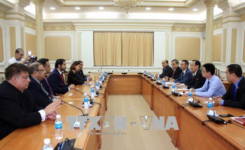 Quang cảnh buổi tiếp. Ảnh: Xuân Khu-TTXVN Quang cảnh buổi tiếp. Ảnh: Xuân Khu-TTXVN