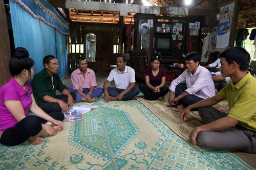 Một buổi hòa giải tại cơ sở ở huyện Điện Biên Đông, tỉnh Điện Biên. Ảnh: Tuấn Anh - TTXVN Một buổi hòa giải tại cơ sở ở huyện Điện Biên Đông, tỉnh Điện Biên. Ảnh: Tuấn Anh - TTXVN