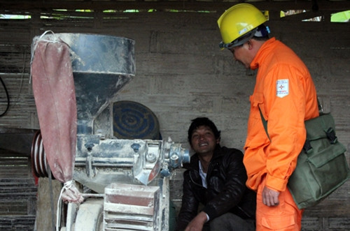 Khi ánh điện tỏa sáng vùng cao ảnh 2