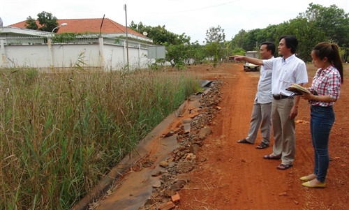 Nước thải qua xử lý được cơ quan kiểm nghiệm xác định phù hợp với các tiêu chuẩn của nước xả thải ra môi trường Nước thải qua xử lý được cơ quan kiểm nghiệm xác định phù hợp với các tiêu chuẩn của nước xả thải ra môi trường