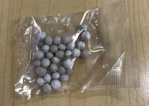 Những viên thuốc gia truyền được giới thiệu trị tiểu đường cấp tốc có chứa phenformin gây nhiễm a-xít lactic. Ảnh: TTXVN phát Những viên thuốc gia truyền được giới thiệu trị tiểu đường cấp tốc có chứa phenformin gây nhiễm a-xít lactic. Ảnh: TTXVN phát