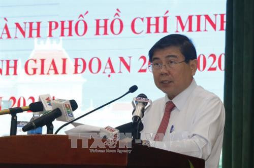 Chủ tịch UBND thành phố Hồ Chí Minh Nguyễn Thành Phong phát biểu. Ảnh: Hoàng Hải-TTXVN
