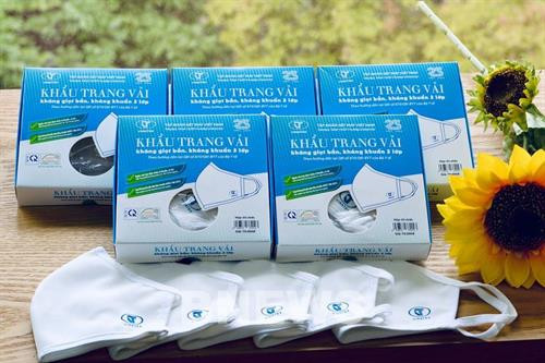 Khẩu trang phòng dịch Vinatex. Ảnh: Hằng Trần - TTXVN Khẩu trang phòng dịch Vinatex. Ảnh: Hằng Trần - TTXVN