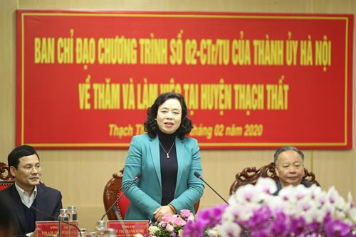 Phó Bí thư Thường trực Thành ủy Hà Nội Ngô Thị Thanh Hằng phát biểu kết luận buổi làm việc với lãnh đạo huyện Thạch Thất (Hà Nội).