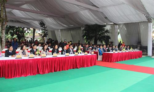 Chủ tịch Quốc hội Nguyễn Thị Kim Ngân, các đồng chí lãnh đạo Đảng, Nhà nước cùng các đại biểu dự Lễ hội Bà Triệu năm 2018. Ảnh: Hoa Mai – TTXVN Chủ tịch Quốc hội Nguyễn Thị Kim Ngân, các đồng chí lãnh đạo Đảng, Nhà nước cùng các đại biểu dự Lễ hội Bà Triệu năm 2018. Ảnh: Hoa Mai – TTXVN