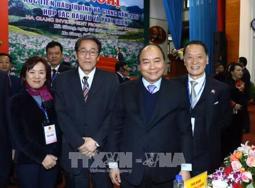 Thủ tướng Nguyễn Xuân Phúc với các đại biểu. Ảnh: Thống Nhất – TTXVN