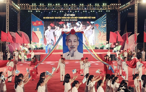 Chương trình biểu diễn nghệ thuật chào mừng buổi lễ. Ảnh: Phạm Kiên – TTXVN