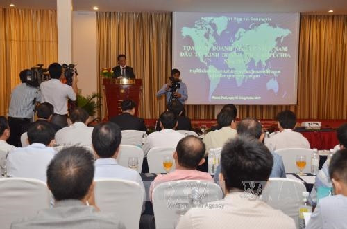 Quang cảnh cuộc tọa đàm. Ảnh: Phan Minh Hưng-Phóng viên TTXVN tại Campuchia.