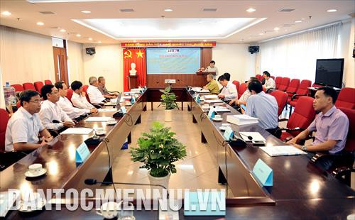 Quang cảnh Hội thảo Khoa học “Nghiên cứu ứng dụng bộ gõ và bộ font chữ Khmer Unicode trong quy trình sản xuất báo in và báo điện tử của Thông tấn xã Việt Nam”