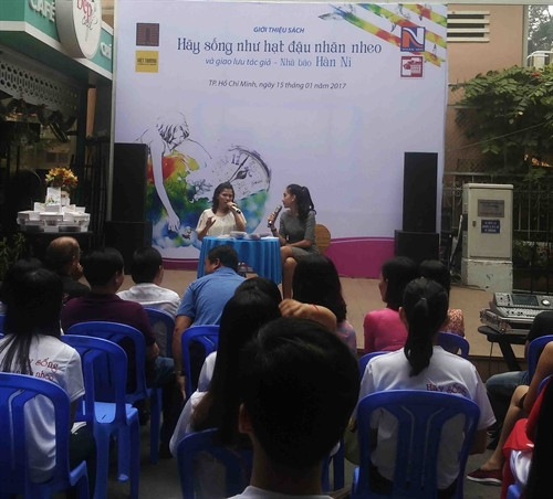 Giao lưu và và ra mắt sách “Hãy sống như hạt đậu nhăn nheo” với tác giả Hàn Ni