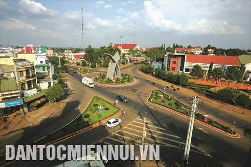 Trung tâm huyện Đắk Mil hôm nay