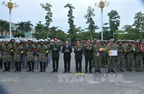 Xem đặc công Việt Nam diễn tập chống khủng bố, giải cứu con tin ảnh 1