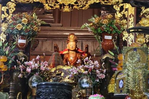 Tượng Tổ Mẫu Âu Cơ - bảo vật Quốc gia vừa được Thủ tướng Chính phủ công nhận. Ảnh: Trung Kiên –TTXVN Tượng Tổ Mẫu Âu Cơ - bảo vật Quốc gia vừa được Thủ tướng Chính phủ công nhận. Ảnh: Trung Kiên –TTXVN