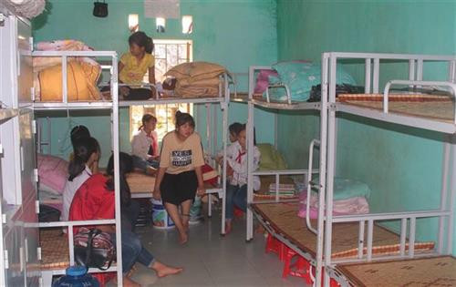 Phòng bán trú của học sinh Trường PTDTBT THCS Kim Cúc, huyện Bảo Lạc (Cao Bằng). Ảnh: Chu Hiệu - TTXVN Phòng bán trú của học sinh Trường PTDTBT THCS Kim Cúc, huyện Bảo Lạc (Cao Bằng). Ảnh: Chu Hiệu - TTXVN