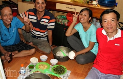 Cơm ngon, canh ngọt giữa biển Trường Sa ảnh 9