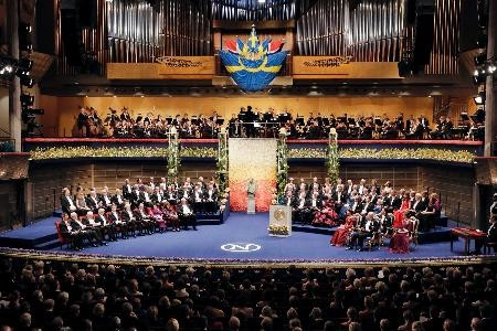 Toàn cảnh lễ trao giải tại Stockholm ngày 10/12. Kyodo-TTXVN