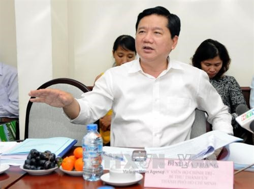 Bí thư Thành ủy Đinh La Thăng phát biểu chỉ đạo tại buổi làm việc Ảnh: An Hiếu - TTXVN