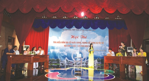 Hội thi tìm hiểu về bản Dạ cổ hoài lang, vọng cổ, đờn ca tài tử, hò chèo ghe, nói thơ Bạc Liêu Hội thi tìm hiểu về bản Dạ cổ hoài lang, vọng cổ, đờn ca tài tử, hò chèo ghe, nói thơ Bạc Liêu
