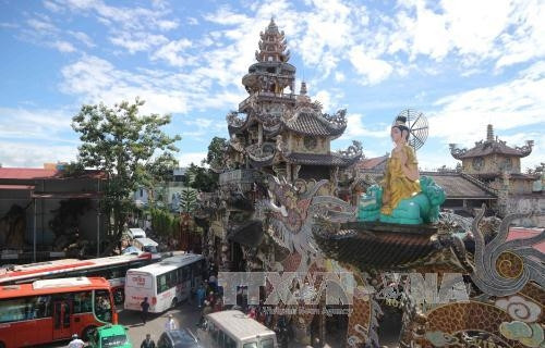 Chùa Linh Phước có nhiều kỷ lục Việt Nam ảnh 5