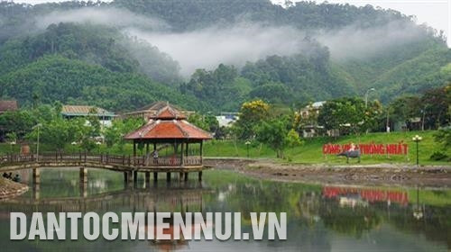 Công viên Thống Nhất - điểm nhấn văn hóa, giải trí ở trung tâm huyện Tây Giang.