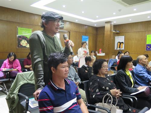 Đại diện các cơ quan báo chí và doanh nghiệp đặt câu hỏi, tìm hiểu thông tin về Đường sách Vũng Tàu