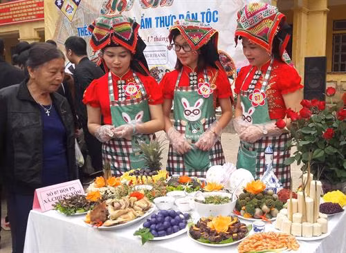 Tưng bừng Lễ hội mùa hoa Ban năm 2019 ảnh 4