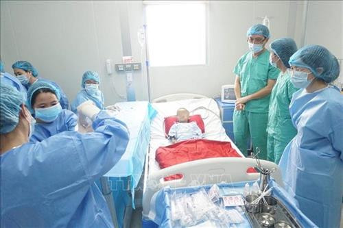 Sức khỏe bệnh nhi đến nay đã hồi phục ổn định trở lại và xuất viện. Ảnh: TTXVN phát Sức khỏe bệnh nhi đến nay đã hồi phục ổn định trở lại và xuất viện. Ảnh: TTXVN phát