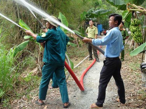 Cần thường xuyên kiểm tra phương tiện phòng cháy chữa cháy. Nguồn: Báo Long An online
