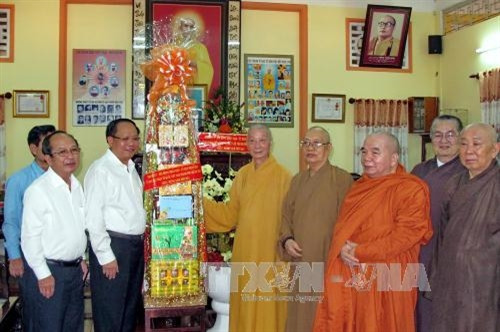 Đoàn công tác đến thăm, chúc Tết các Chư tôn giáo phẩm tại trụ sở Ban Trị sự Giáo hội Phật giáo Việt Nam Thành phố Hồ Chí Minh. Ảnh: Thế Anh - TTXVN