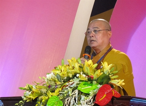 Hòa thượng Thích Thanh Nhiễu, Phó Chủ tịch Thường trực Hội đồng Trị sự Giáo hội Phật giáo Việt Nam, trụ trì chùa Bái Đính đọc thông điệp Phật đản Phật lịch 2560 . Ảnh: Đức Phương- TTXVN Hòa thượng Thích Thanh Nhiễu, Phó Chủ tịch Thường trực Hội đồng Trị sự Giáo hội Phật giáo Việt Nam, trụ trì chùa Bái Đính đọc thông điệp Phật đản Phật lịch 2560 . Ảnh: Đức Phương- TTXVN