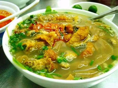 Bánh đa cá Quỳnh Côi – món ngon miền biển Thái Bình ảnh 2