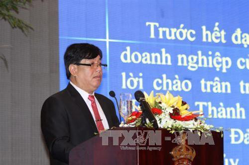 Ông Bounmy Phimmasone, Phó Bí thư Tỉnh ủy, Phó Tỉnh trưởng tỉnh Khammoun phát biểu tại hội nghị. Ảnh: Thanh Vũ – TTXVN