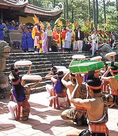 Di tích Đền Hùng