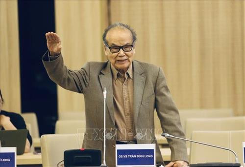 GS.VS Trần Đình Long cho ý kiến về Đề án. Ảnh: Huy Hùng - TTXVN GS.VS Trần Đình Long cho ý kiến về Đề án. Ảnh: Huy Hùng - TTXVN