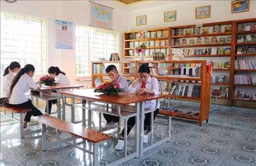 Không gian Thư viện xanh do Đoàn thanh niên Đài tiếng nói Việt Nam trao tặng cho Trường THCS Đức Thành. Ảnh: Nguyễn Oanh-TTXVN