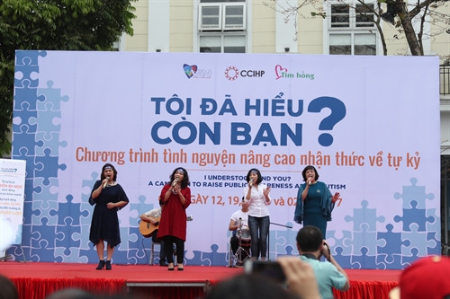 Chương trình thu hút sự tham dự của nhiều ca sỹ, MC nổi tiếng. Ảnh: Quốc Đỉnh