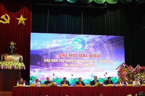 Đoàn Chủ tịch đại hội. Ảnh: baria-vungtau.gov.vn Đoàn Chủ tịch đại hội. Ảnh: baria-vungtau.gov.vn