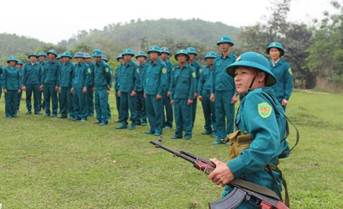 Dân quân tự vệ trong buổi luyện tập. Ảnh: luatvietphong.vn Dân quân tự vệ trong buổi luyện tập. Ảnh: luatvietphong.vn