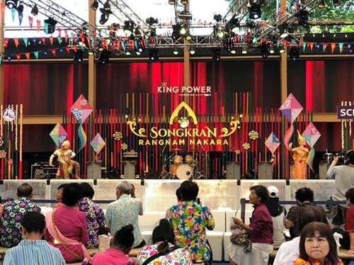 Biểu diễn nghệ thuật truyền thống của Thái Lan